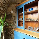 Stone House Hedonia