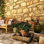 Vila Stone House Hedonia