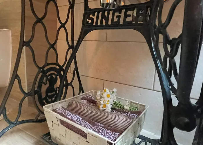 Villa Stone House Hedonia