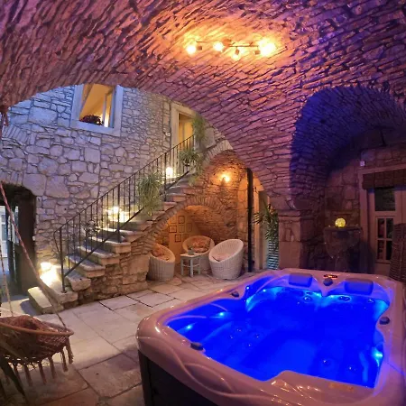 Villa Stone House Hedonia