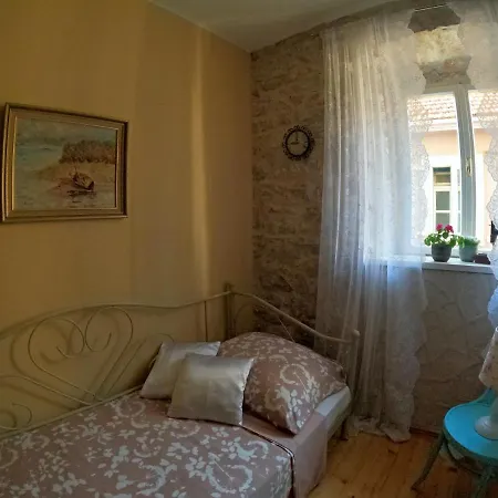 Villa Stone House Hedonia