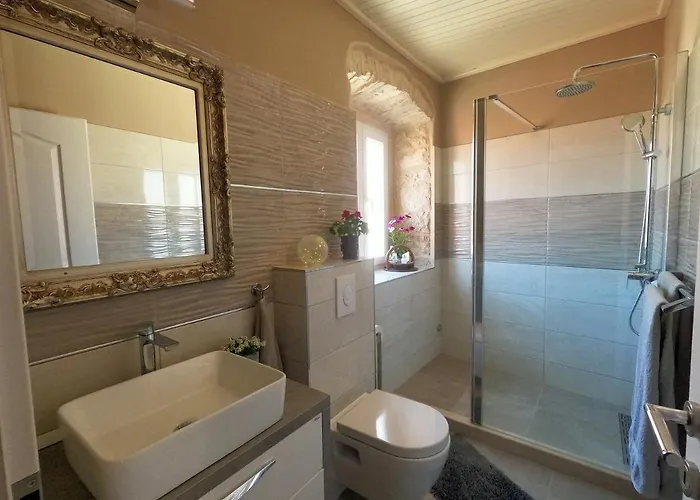 Stone House Hedonia Blato (Korcula)